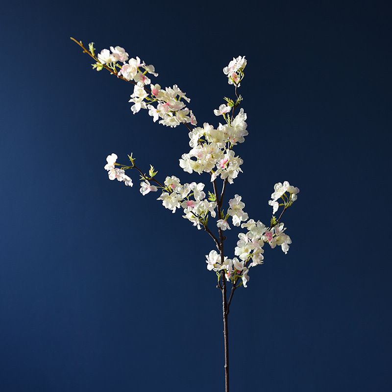 The manufacturer simulates 4-pronged cherry blossom branches, long branches, artificial flowers, silk fabric, plastic flowers, wedding decorations, arches, guiding paths, and artificial flowers Item Picture