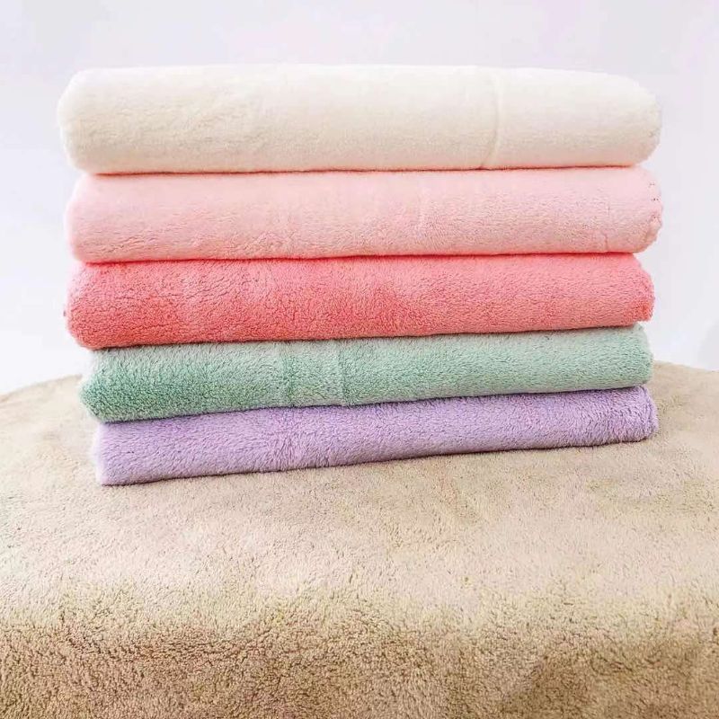 المنازل المنزلية التي تمتص المياه من ألياف النانوية النانوية النانوية في منزل يوكيو يوو الأصلي Item Picture