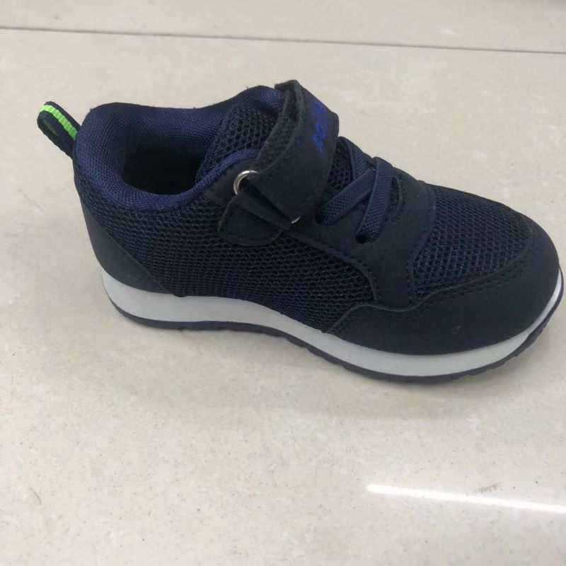 新款潮鞋跑步休闲运动鞋批发百搭舒适软底休闲鞋中大童透气鞋子100