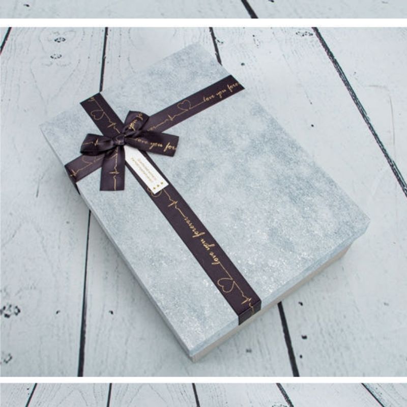 Vina flower box, rectangular gift box, exquisite scarf packaging gift box, large Korean version, simple birthday gift box, shoe box, empty box, printed 23701-70 Application Scenario