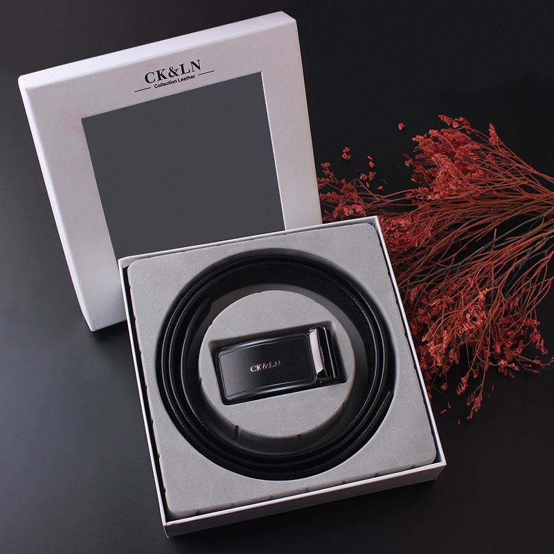 Factory direct sales of set business belts for dad. Father's Day gift set business men's belts wholesale Application Scenario