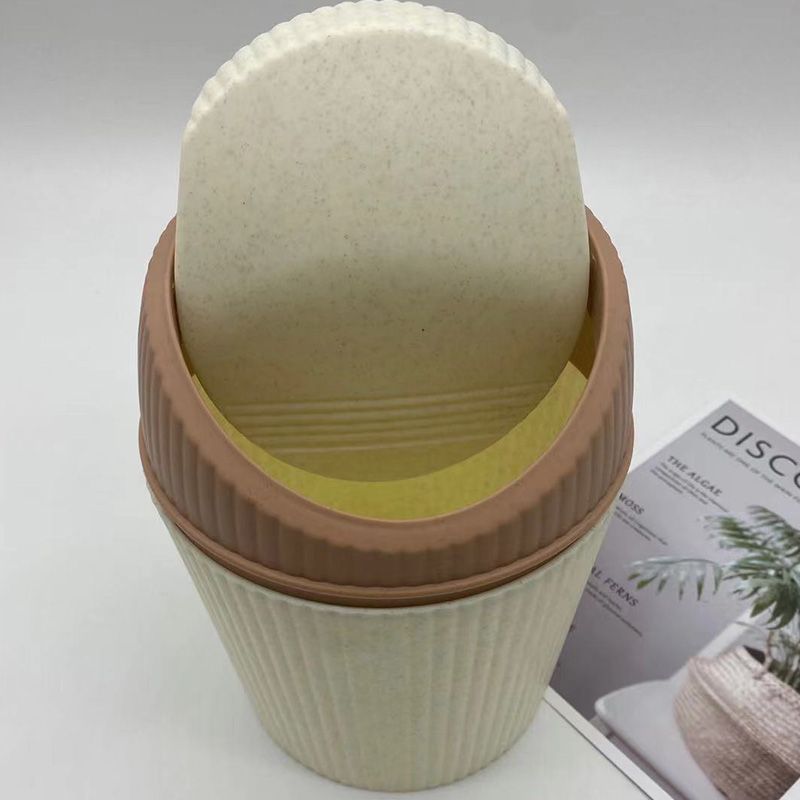 Simple PP wave flip cover desktop small trash can with multiple LIDS, kitchen trash can, household kitchen and living room trash can Application Scenario