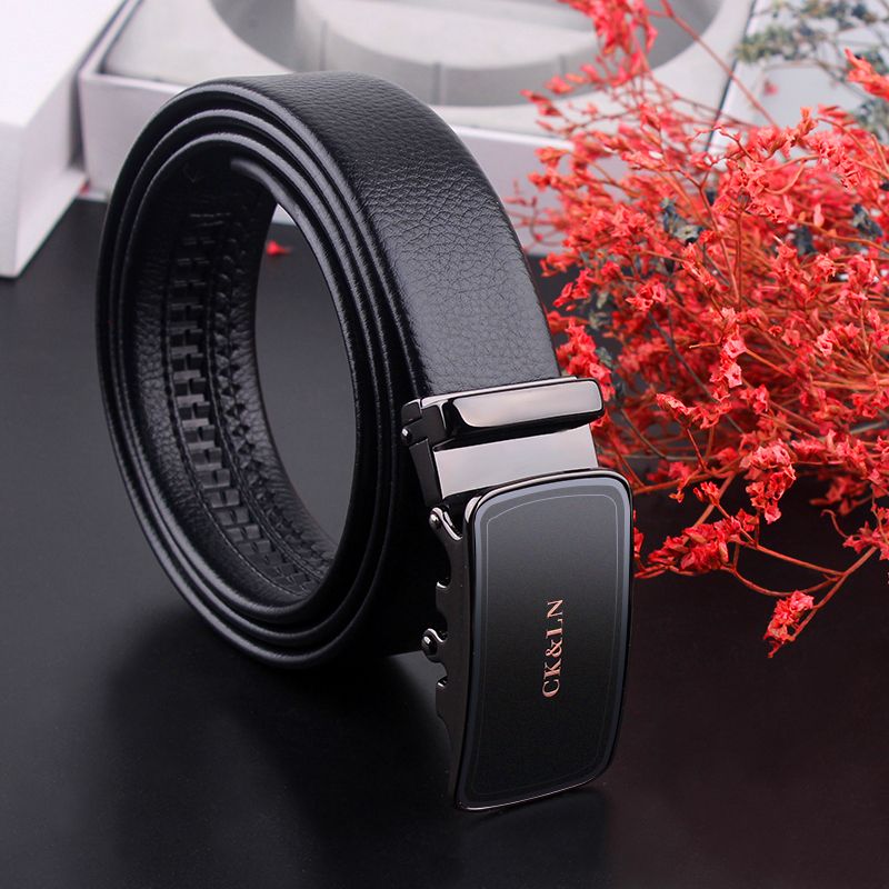 Factory direct sales of set business belts for dad. Father's Day gift set business men's belts wholesale details Picture