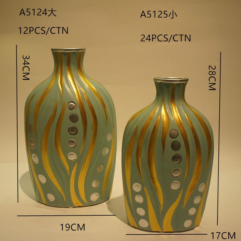 Ceramic flower pot Wedding gift Ceramic crafts Living Room Decoration Home European luxury fashion Creative dry flower pot Gold Castle vase simulation flower home decoration Christmas 1 Application Scenario