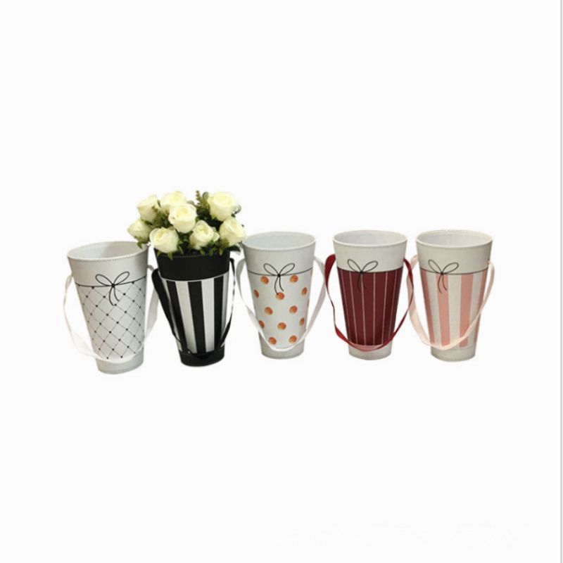 Fresh Printed flower box, ice cream flower bucket, Fresh Flower bucket, hand-held flower bucket, Fresh flower gift box, Hug bucket, gift box w3048