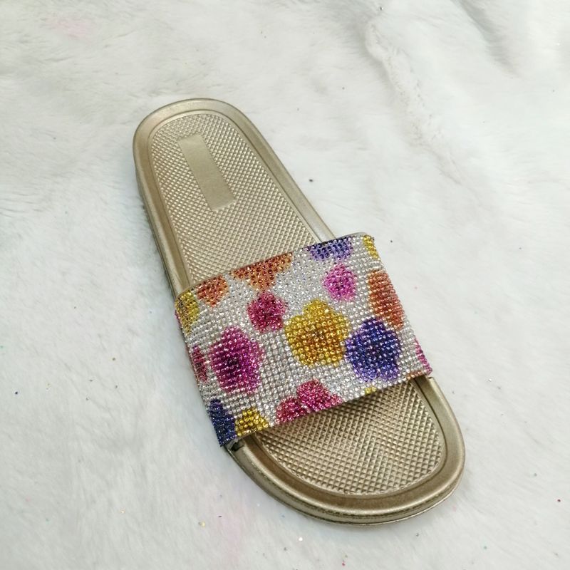 Small Colored Diamonds And A Trade Flat Soft Bottom Comfortable Breathable Summer Must-Have Flip-Flops For Women details Picture