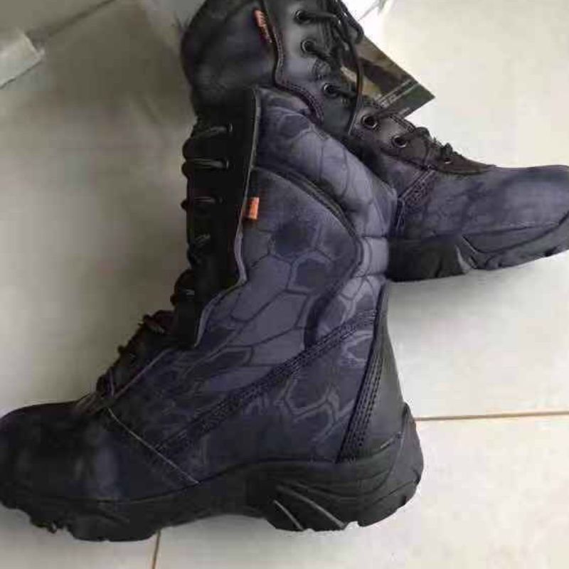 Tactical military boots details Picture