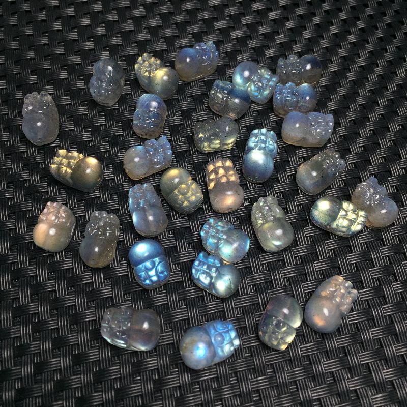 The natural grey moonlight PI Xiu bracelet with bright crystal jewelry has an extremely beautiful hole color, each one blue Item Picture