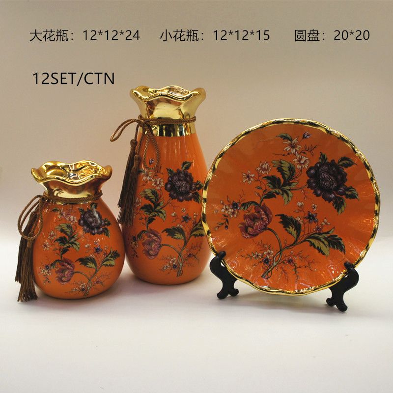 New European-style ceramic vase Three-piece luxury Home living Room decoration Wedding gift flower arranger Decoration Golden Castle vase Application Scenario