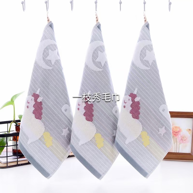 [A Show] Network Red Horse Square
Item Number :1552
Specification :30×30
Cartoon Jacquard Fabric Is Soft And Comfortable 🐎 details Picture