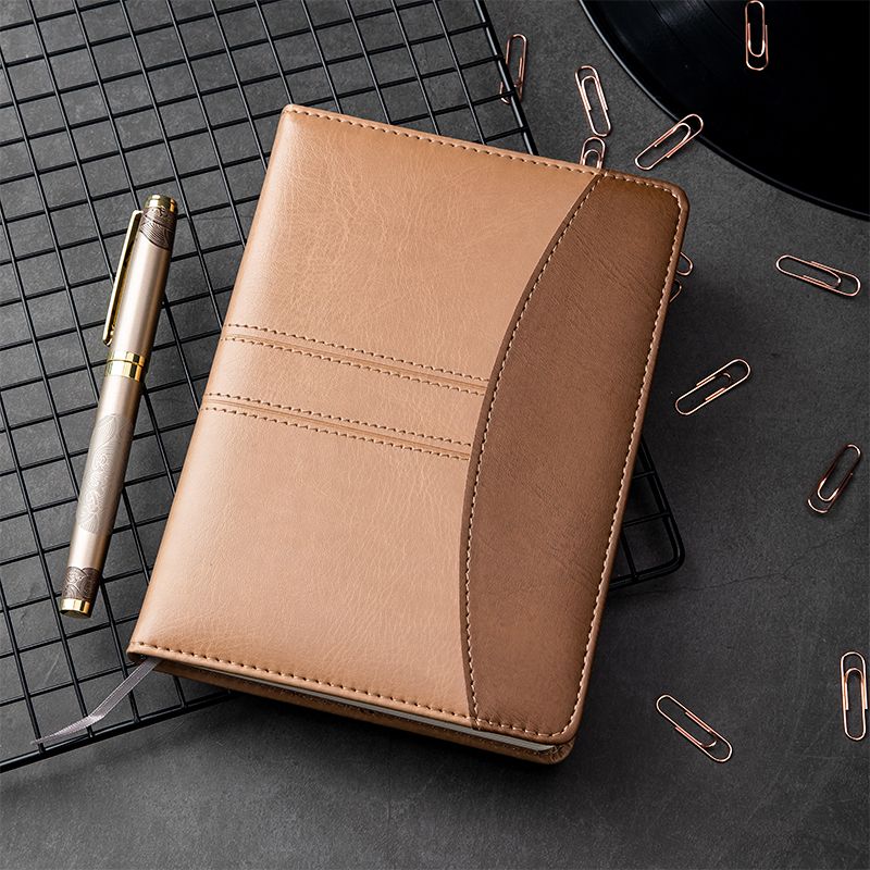 Deli 7922 leather notebook Item Picture