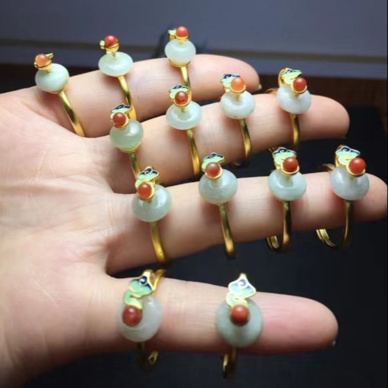 Bright crystal jewelry, natural jade, peace clasp, copper setting, open ring Item Picture