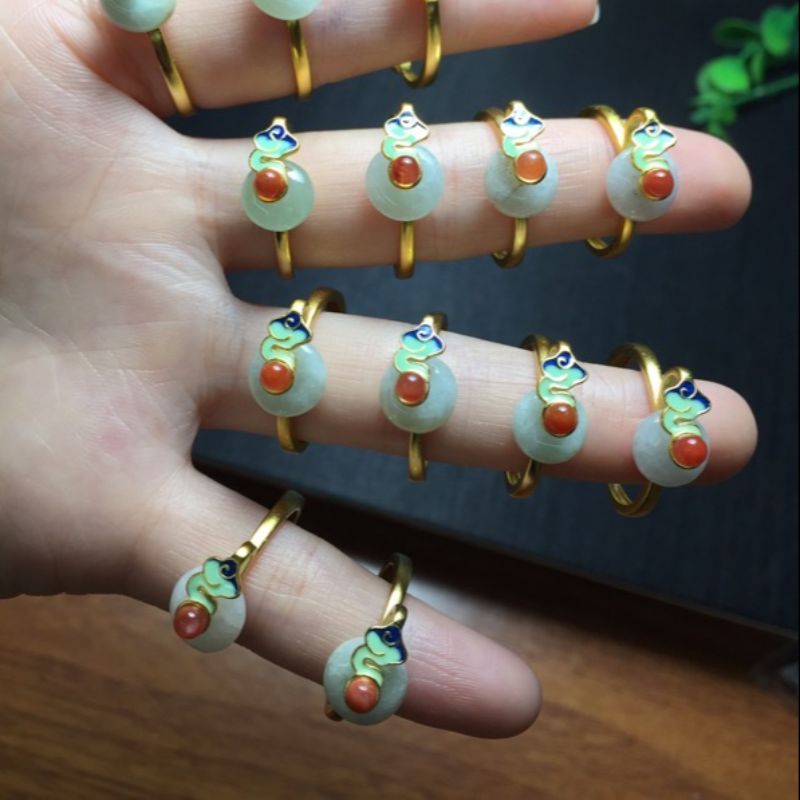 Bright crystal jewelry, natural jade, peace clasp, copper setting, open ring details Picture