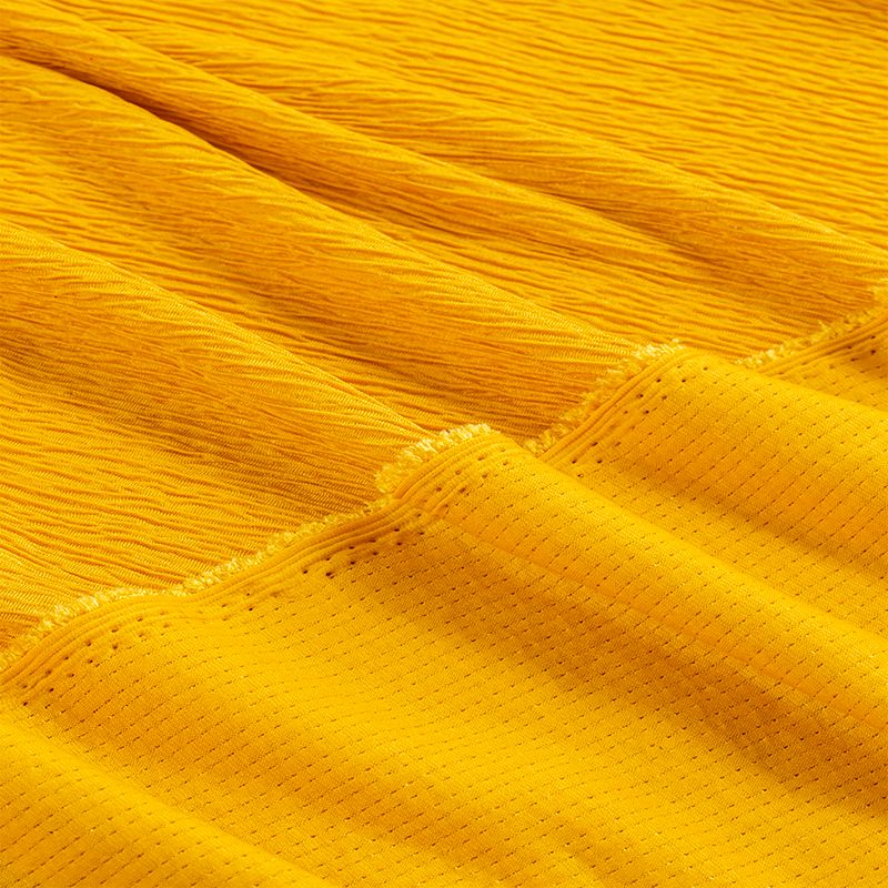 75D/72F 280g skin-friendly soft bark wrinkle fabric halter top dress fabric Item Picture