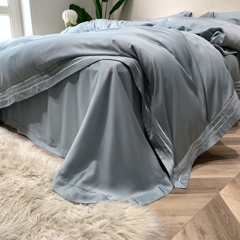 High-end light luxury 320 Tencel four-piece set solid color embroidered bed cover summer silky smooth naked bed sheet bedding Item Picture