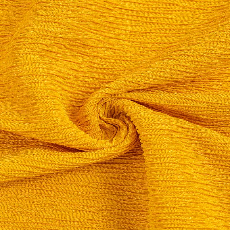 75D/72F 280g skin-friendly soft bark wrinkle fabric halter top dress fabric details Picture