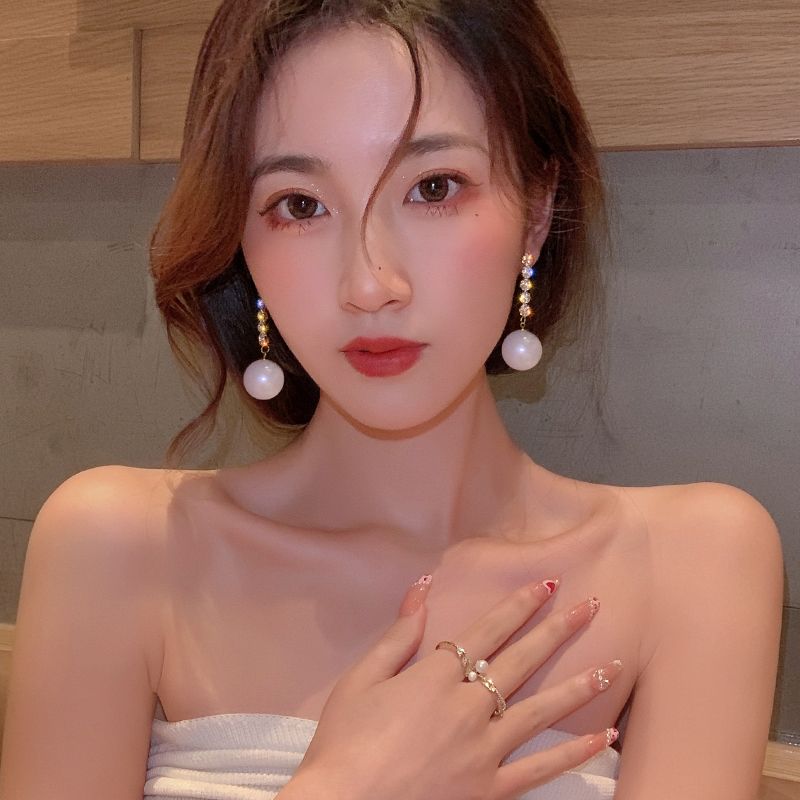 Earrings, Korean style, Internet celebrity earrings, women's pure silver 2020 new trendy pearl tassel long earrings and earrings details Picture