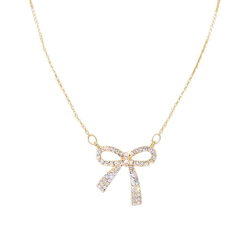 Korean light luxury niche Butterfly 2021 new trendy neck chain, internet-famous style, high-end collarbone chain Item Picture