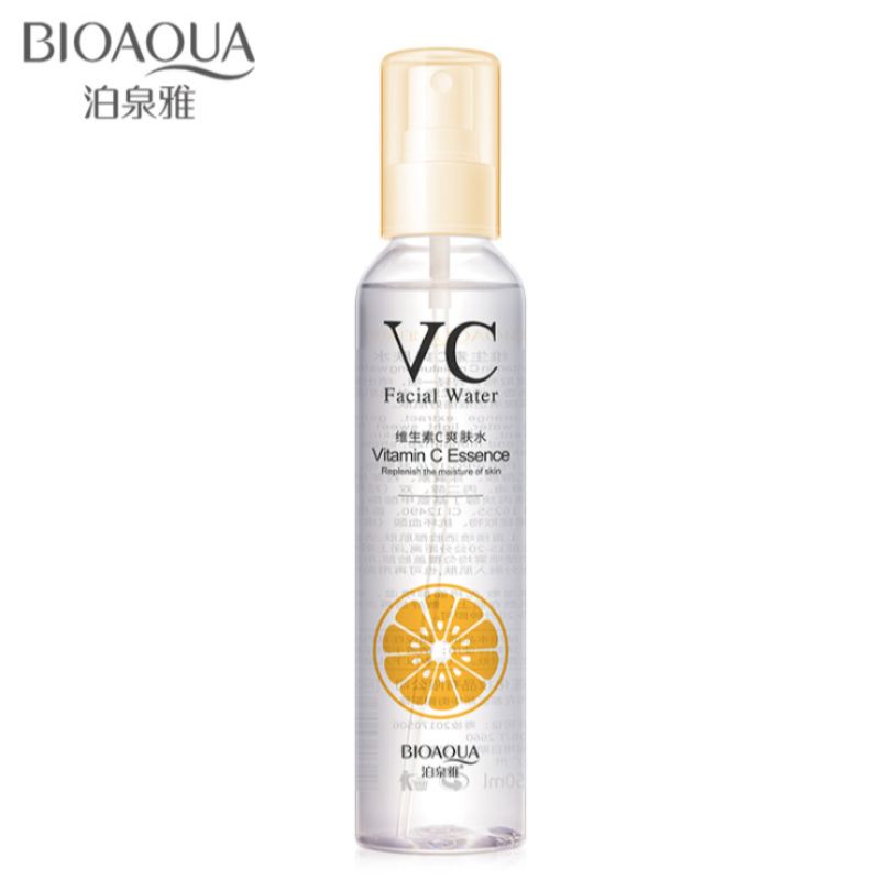 Poquanya Vitamin C Toner hydrates, refreshes and moisturizes pores