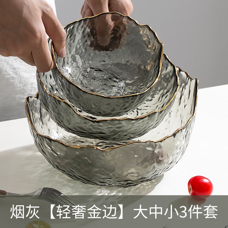 Mili Fengwu Japanese Transparent Glass Bowl and Plate Set, Home Light Luxury Golden Edge Fruit Plate, Internet-famous Crystal Salad Bowl Application Scenario