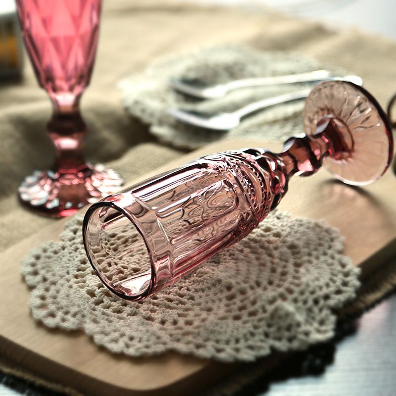 Retro colored embossed champagne glass, creative small juice glass, glass highball glass, household thickened red wine glasses and wine sets Application Scenario