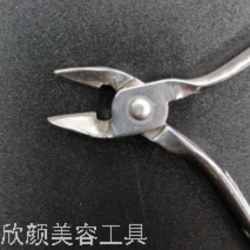 Dead skin pliers are electroplated with stainless steel Specification image