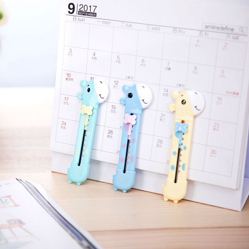 Deli Youku 2022 Student Art Knife Item Picture