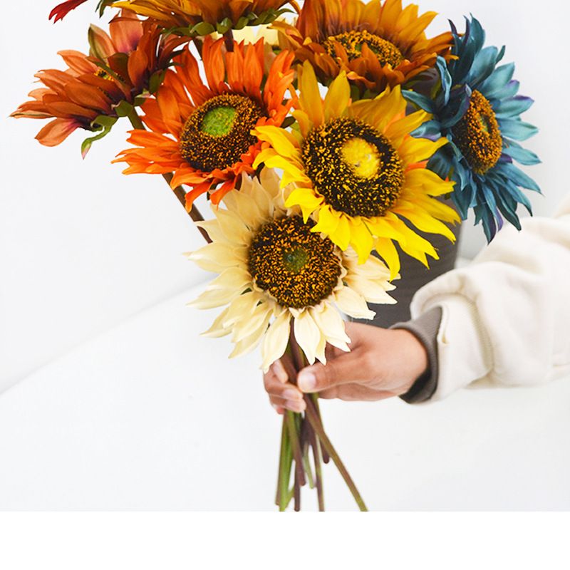 The manufacturer sells single sunflowers, simulated salbutyllis, home decoration, photography props, floral artistry, and sunflowers