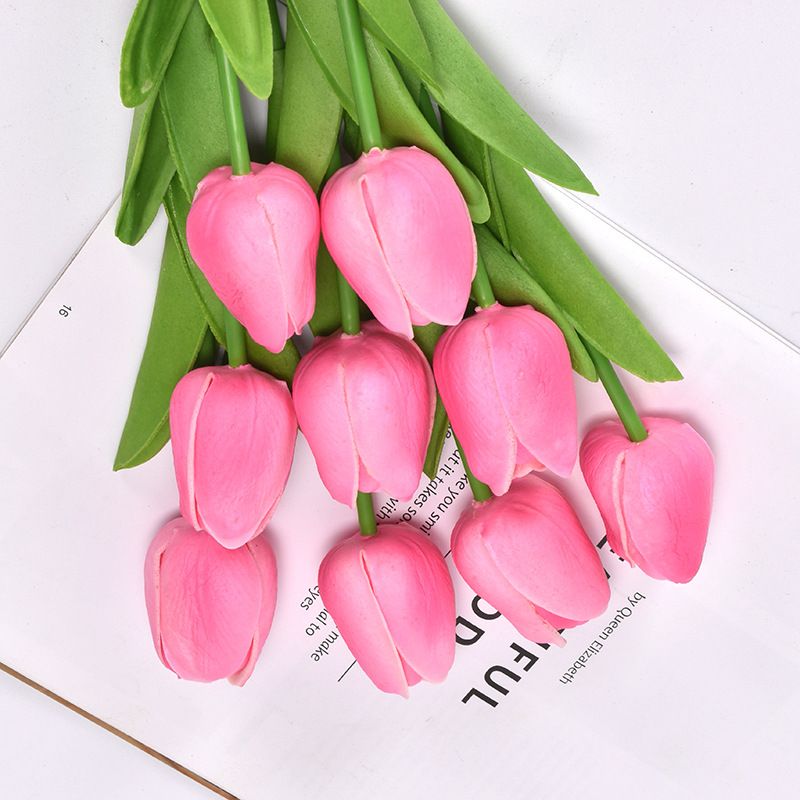 Mini PU plastic tulip artificial flower manufacturer wholesale cross-border foreign trade silk flower wedding home decoration flower Application Scenario