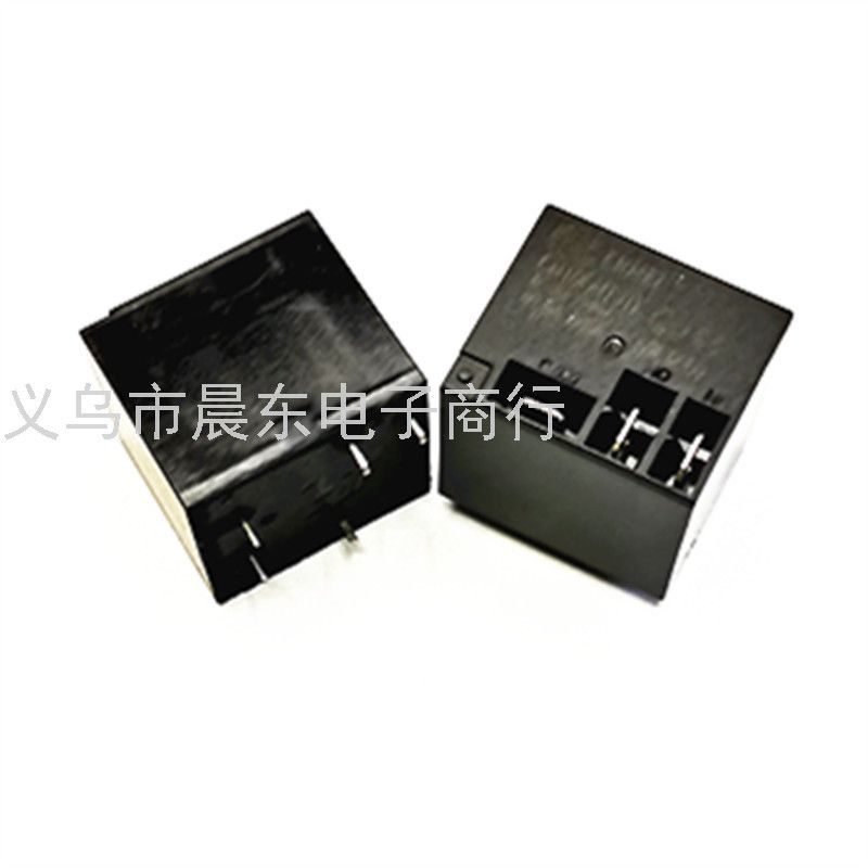 普通继电器实物图