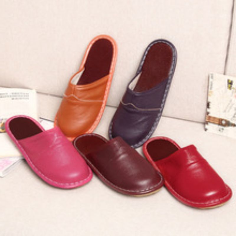 New Slippers Female Winter Thermal Indoor Couples Winter Non-Slip Plush Cotton Slippers Male Wholesale 22063 details Picture