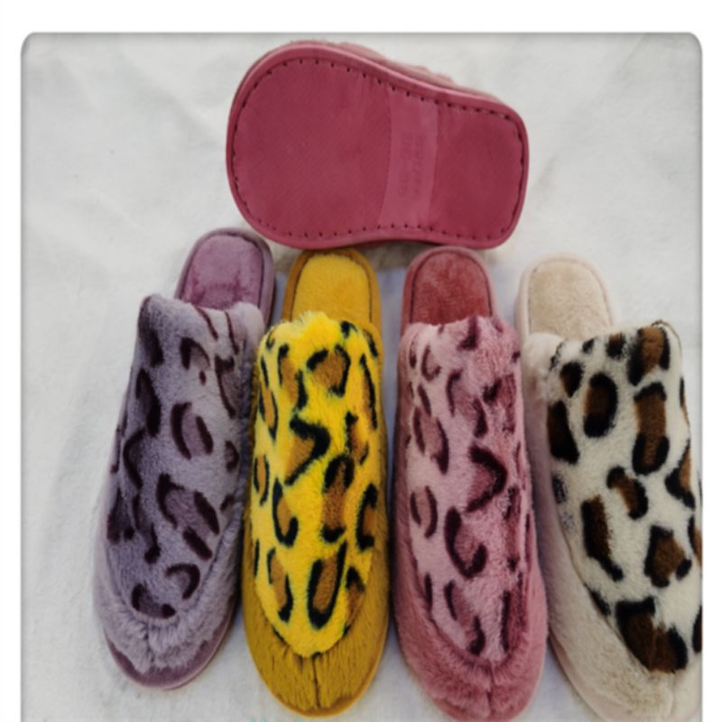 New Cotton Slippers Women Warm Non-Slip Plush Thick Bottom Home Couples Indoor Cotton Mop Wholesale 22076 details Picture