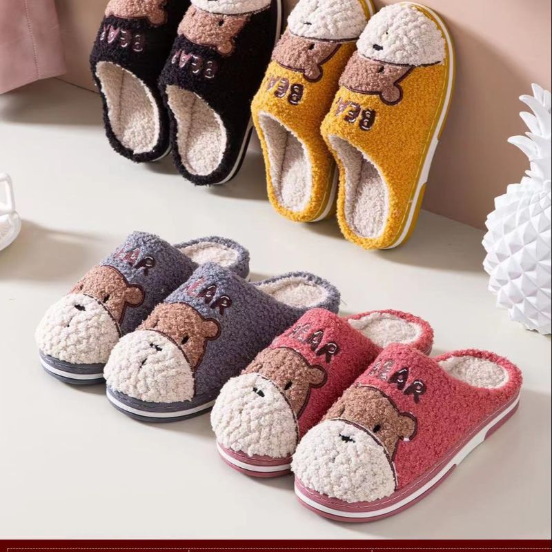 New Slippers Female Winter Thermal Indoor Couples Winter Non-Slip Plush Cotton Slippers Male Wholesale 22074 details Picture