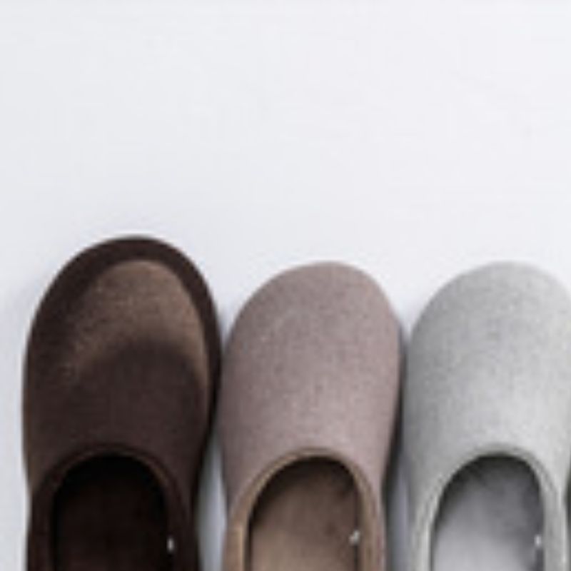 New Slippers Female Winter Thermal Indoor Couples Winter Non-Slip Plush Cotton Slippers Male Wholesale 22064