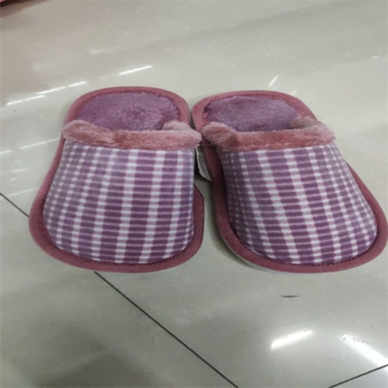 New Plush Cotton Slippers Female Winter Indoor Non-Slip Home Floor Home Warm Couple Fluffy Slippers Men 22163 details Picture