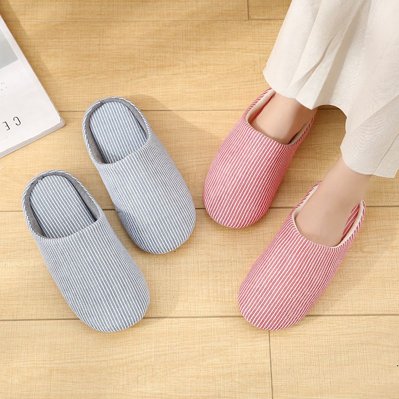 New Slippers Female Winter Thermal Indoor Couples Winter Non-Slip Plush Cotton Slippers Male Wholesale 22068