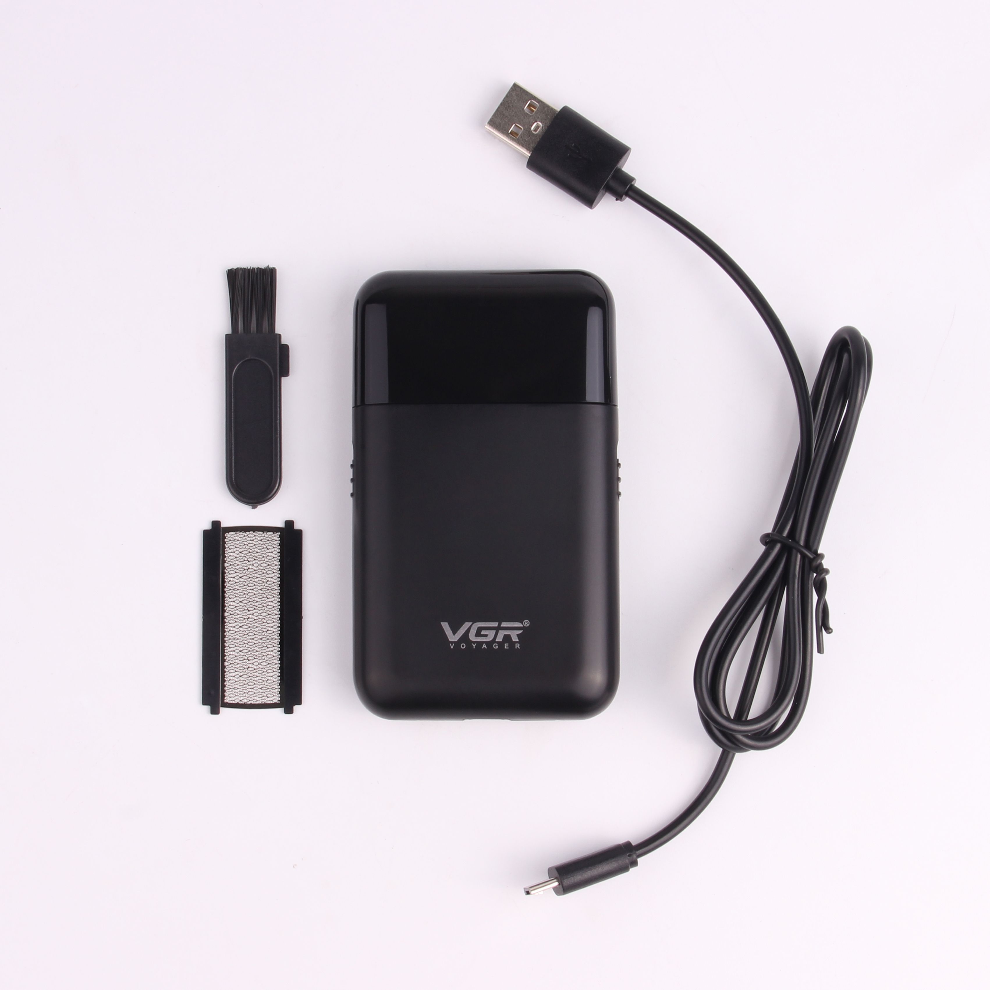 剃须刀/电动剃须刀/胡须修剪器白底实物图