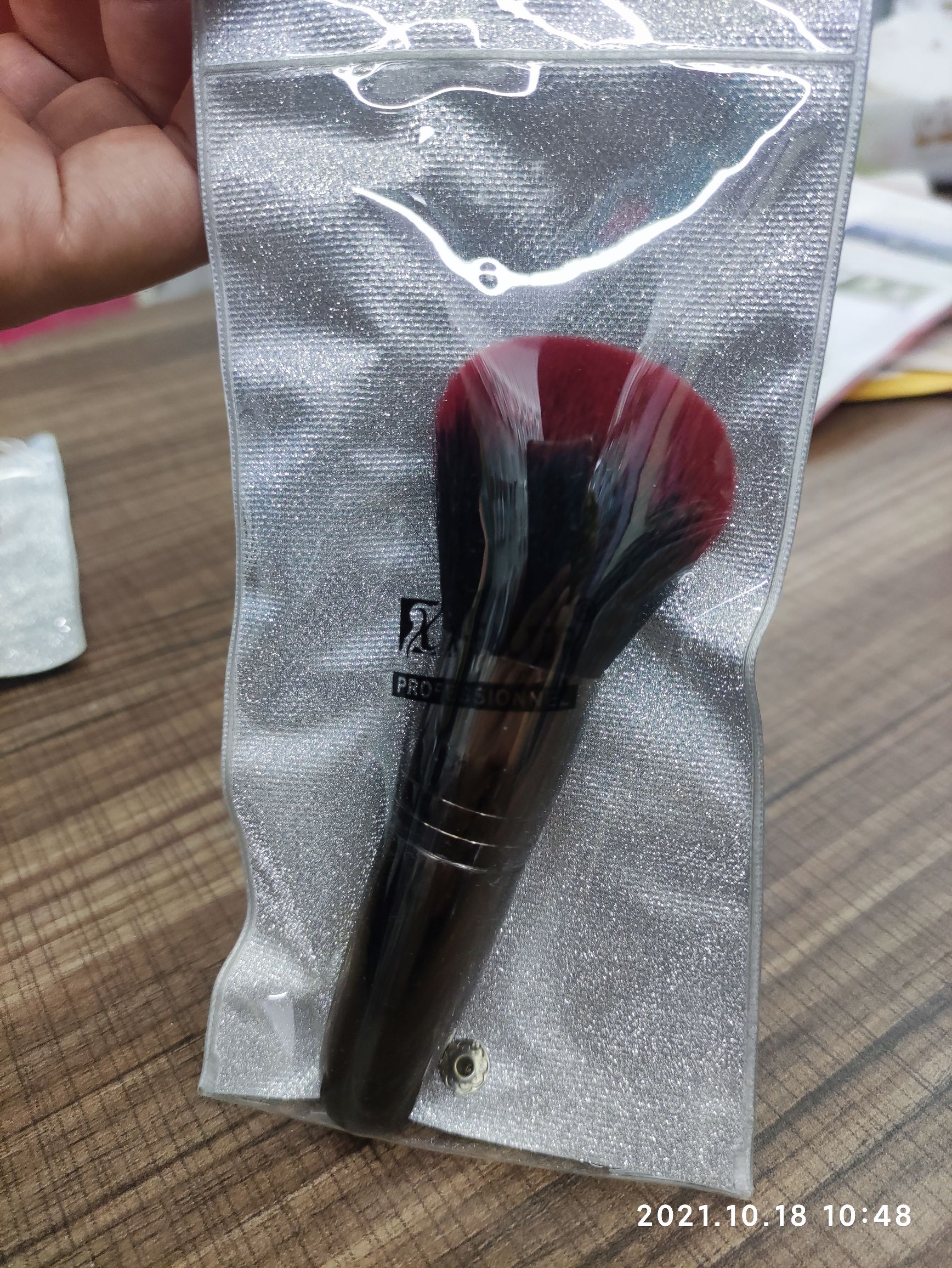 子弹头腮红刷