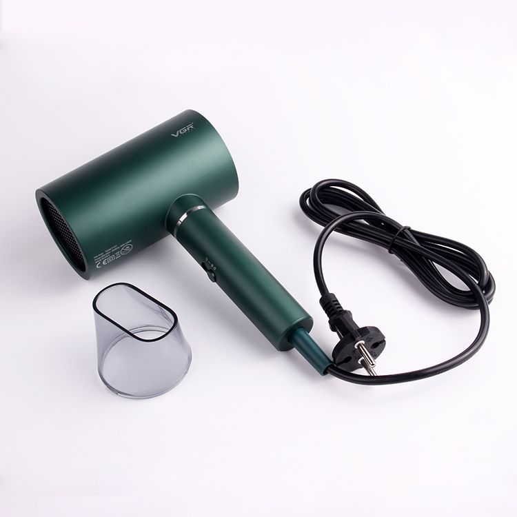 V-431 negative ion hair dryer, constant-temperature quick-drying household hair dryer, large air volume, no damage to hair, cross-border e-commerce Application Scenario