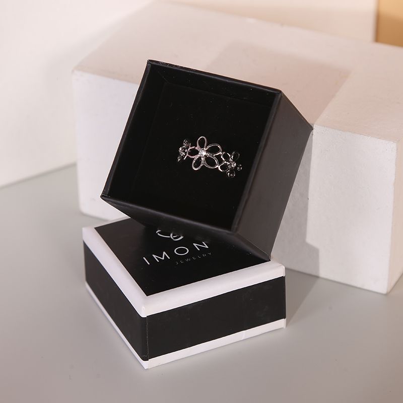يبيع الصانع علب الحلي الراقية Specification image