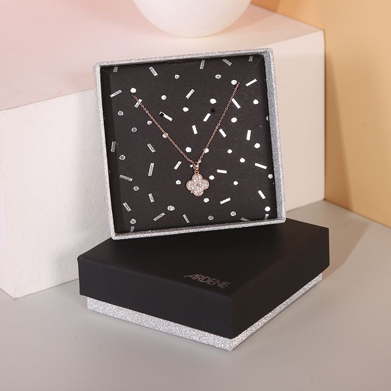 Black card jewelry box Specification image