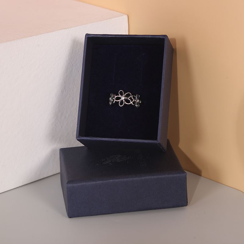 Special paper embossed silver handbag + hard box customization details Picture