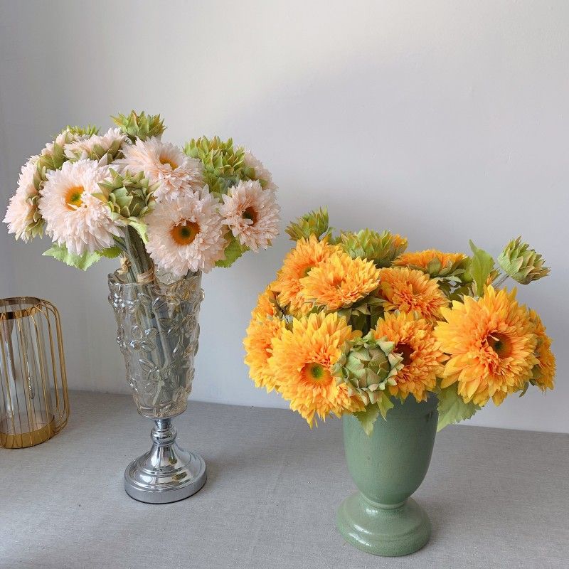 7-head Teddy, double-petal sunflowers, velvet sunflowers, artificial flowers, silk flowers wholesale cross-border supply manufacturer Item Picture