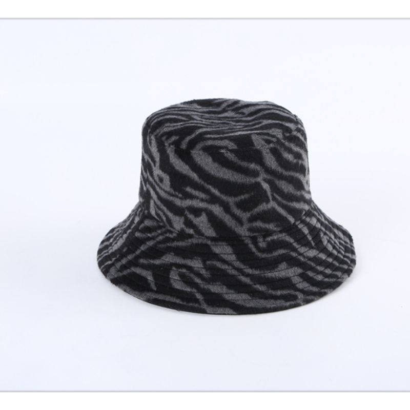 Autumn And Winter Pu+ Polyester Double-Sided Fisherman Hat Hat Fashion Hat Three Colors In Stock Specification drawing