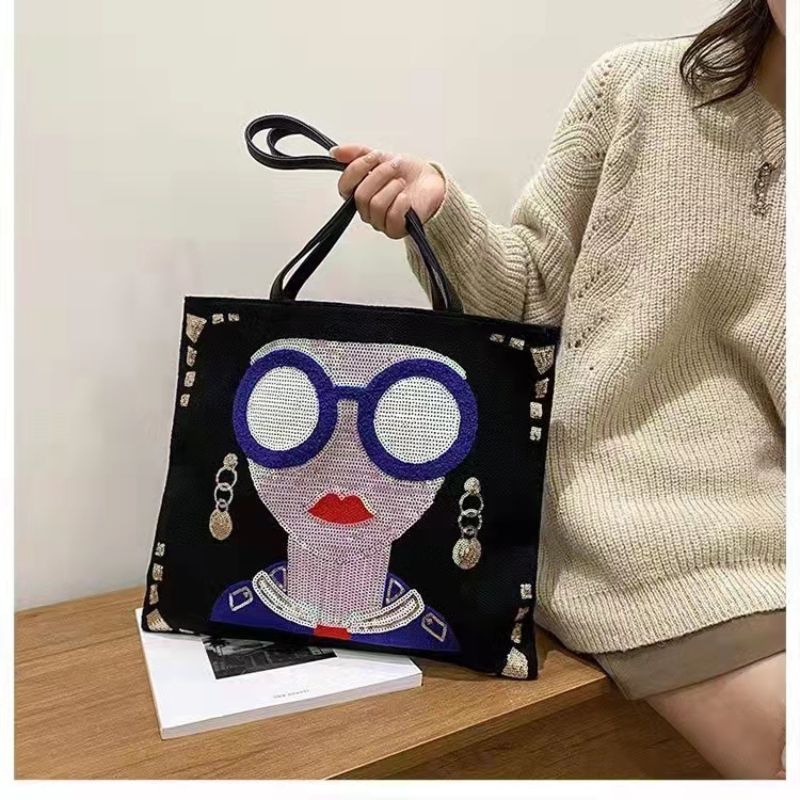 时尚小包细节图