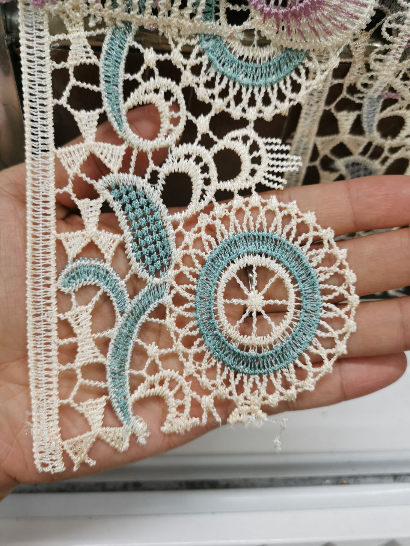 Two-Tone Lace Water-Soluble Embroidery Lace Specification drawing