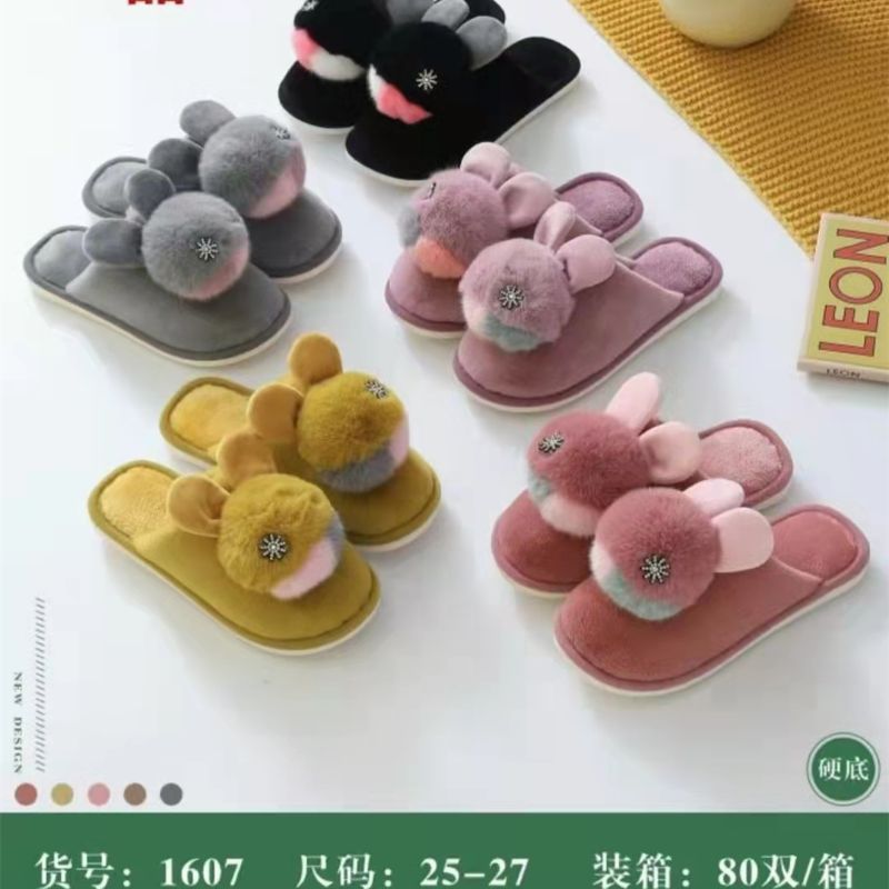 毛毛拖鞋细节图