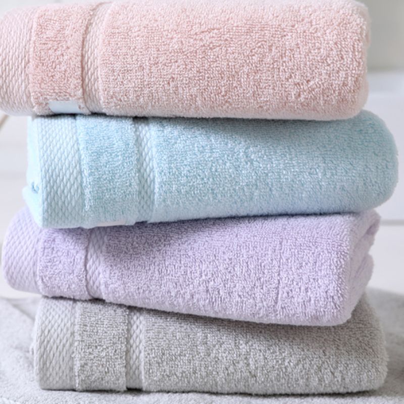 Romantic urban towel details Picture