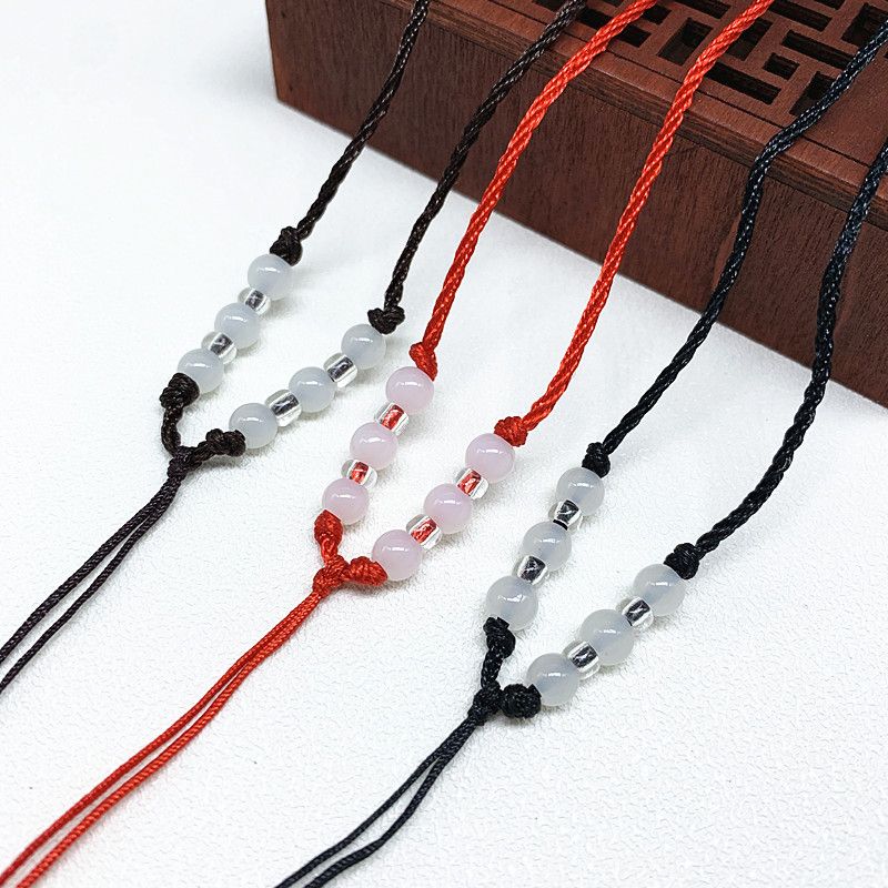 A 1-millimeter rice grain eight-bead adjustable size necklace for both adults and children