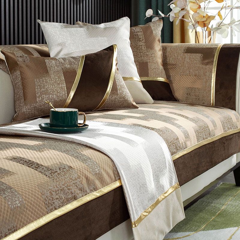 Modern light luxury all-season sofa cushions Application Scenario